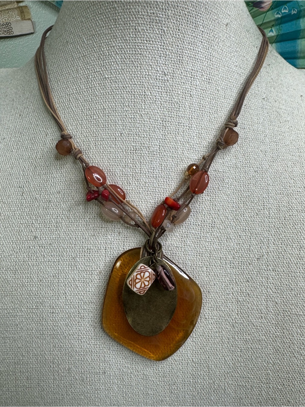 Avon Honey Brown and Amber Resin Pendant Necklace